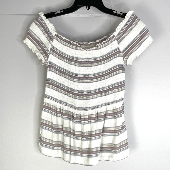 Francesca's Collections Tops - 🐣HARPER HERITAGE FRANCESCA'S SMOCKED TOP